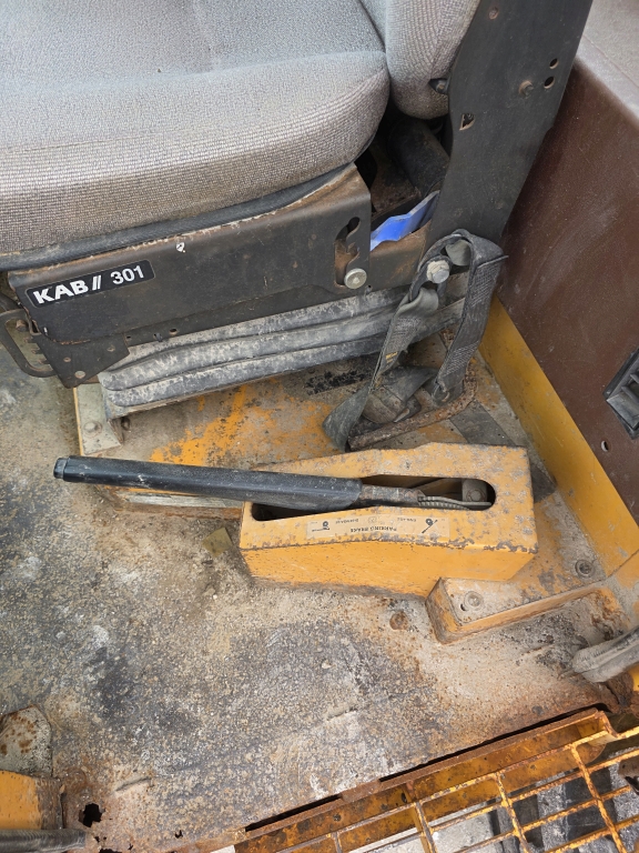 Case 621B