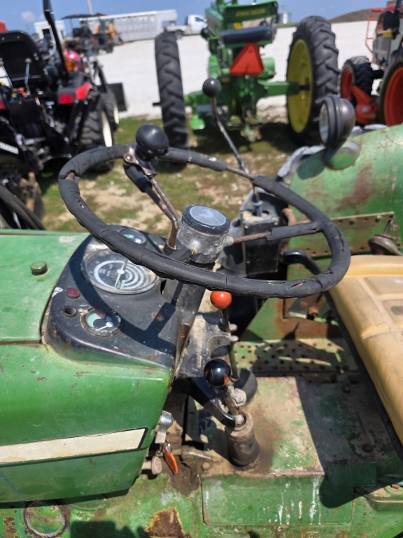 1974 John Deere 830