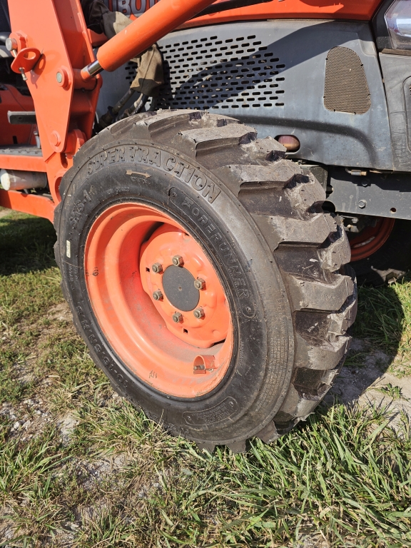 2004 Kubota L3940