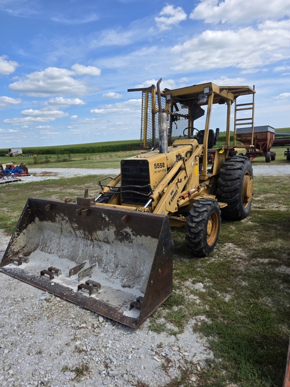 Photo of a  Ford 555B