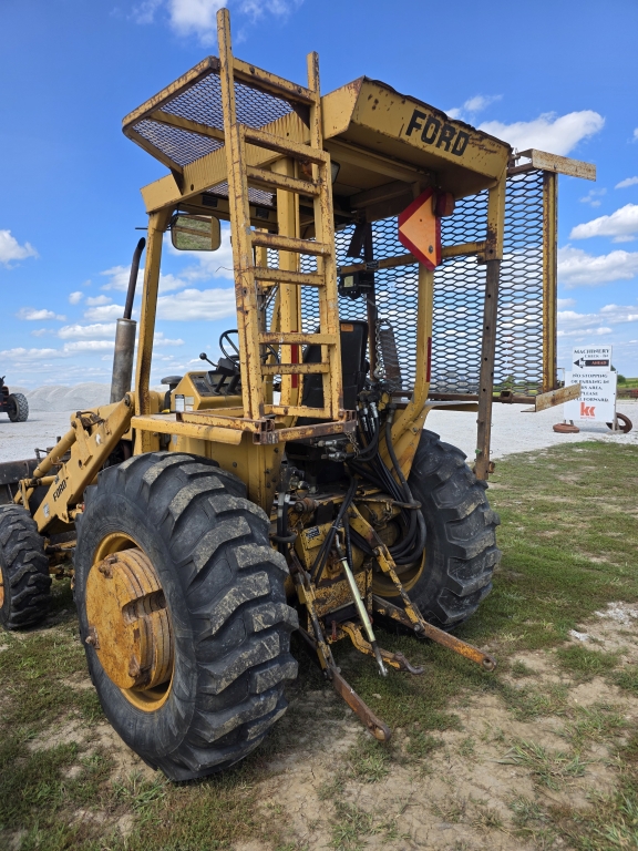 Ford 555B