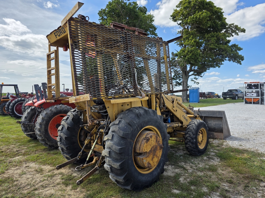 Ford 555B