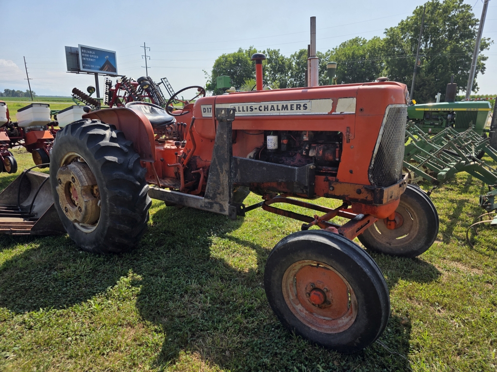 Allis Chalmers D17