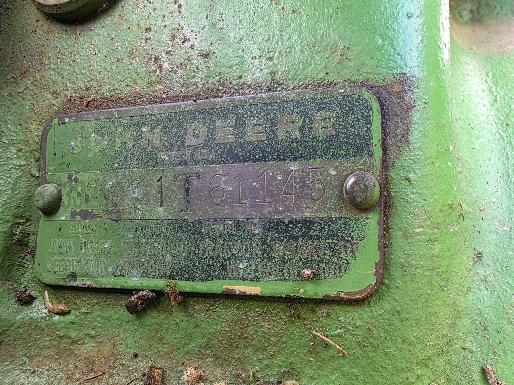John Deere 3020