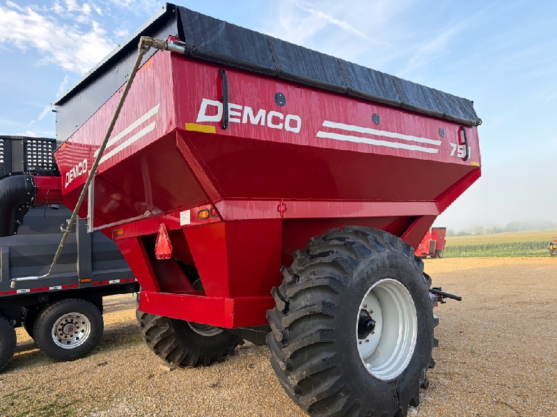 2024 Demco 750