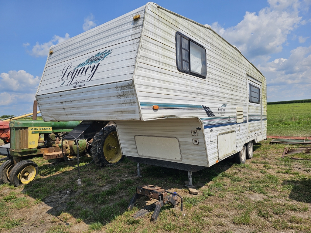 1996 Peterson Travel Trailer