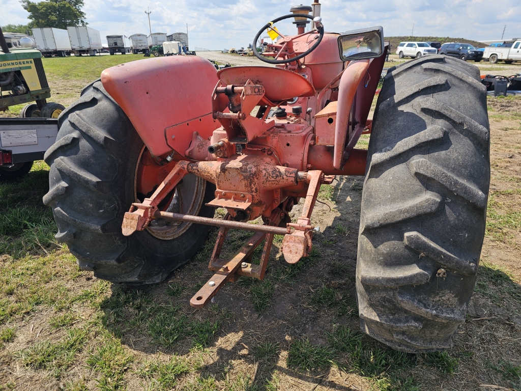 Allis Chalmers D17