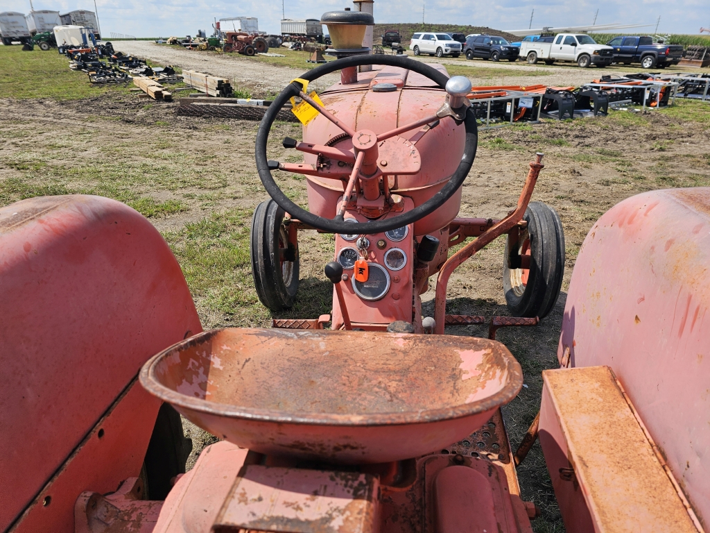Allis Chalmers D17