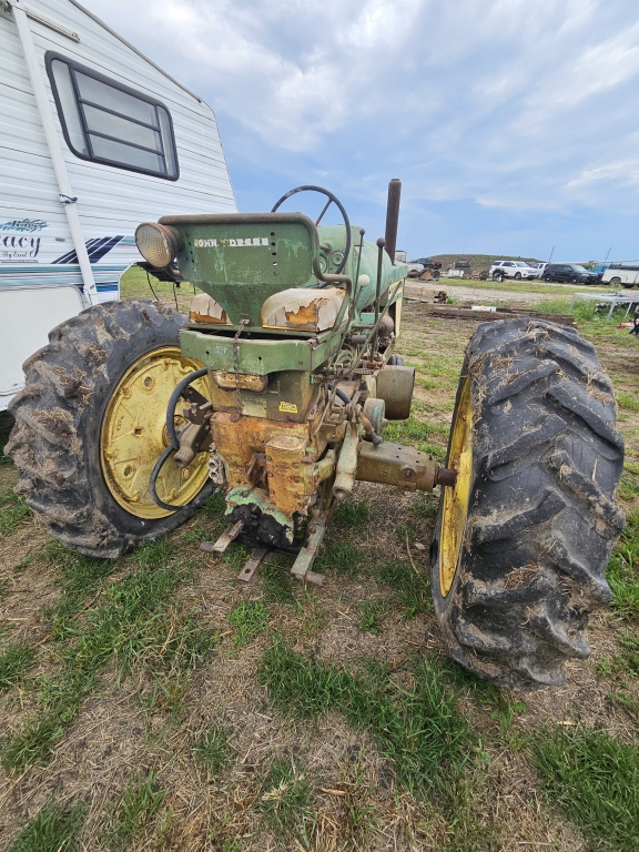 John Deere 620