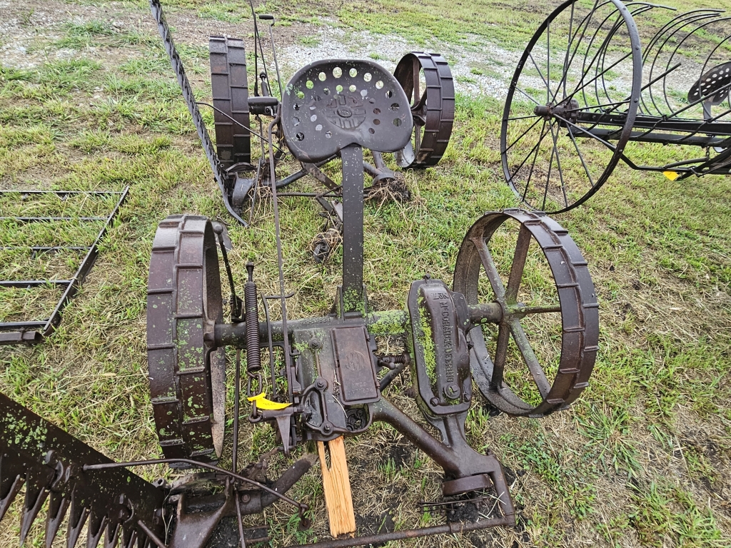 Mccormick C73