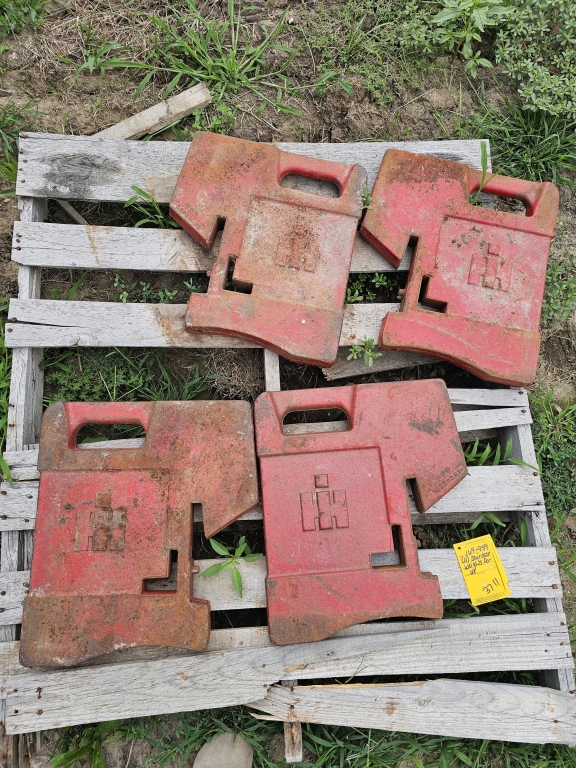 Lot of (4) IH Suitcase Weights