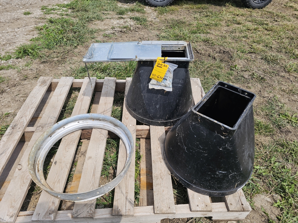 Lot of (2) Bulk Bin Boots