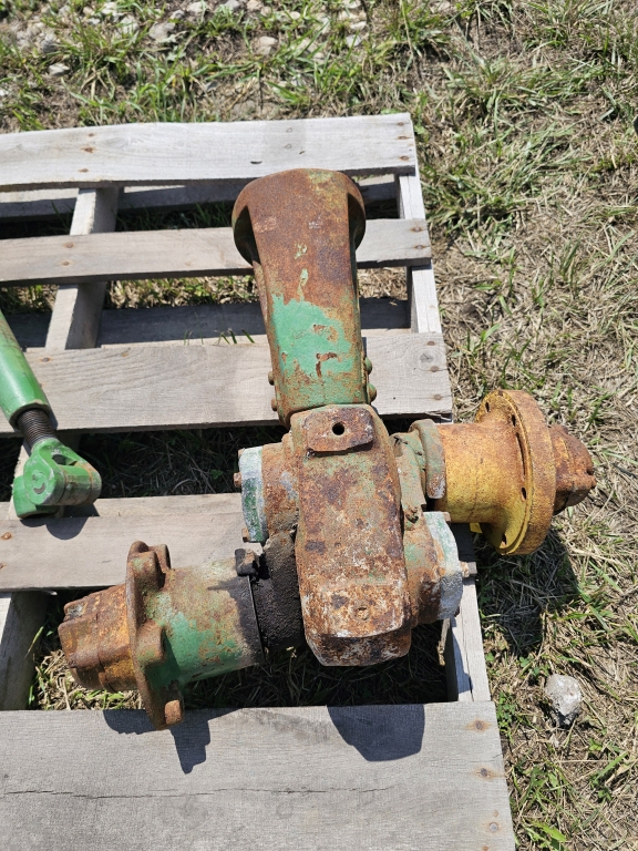 John Deere Narrow Front End