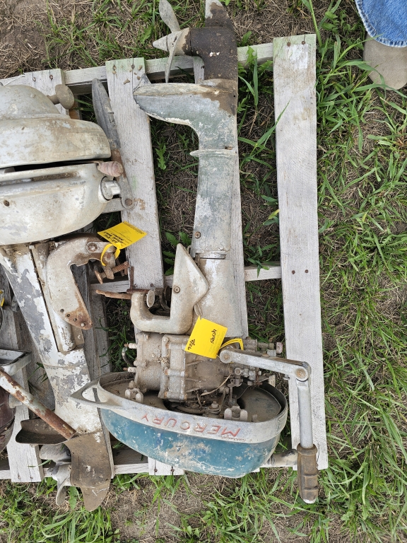 Mercury Outboard Boat Motor
