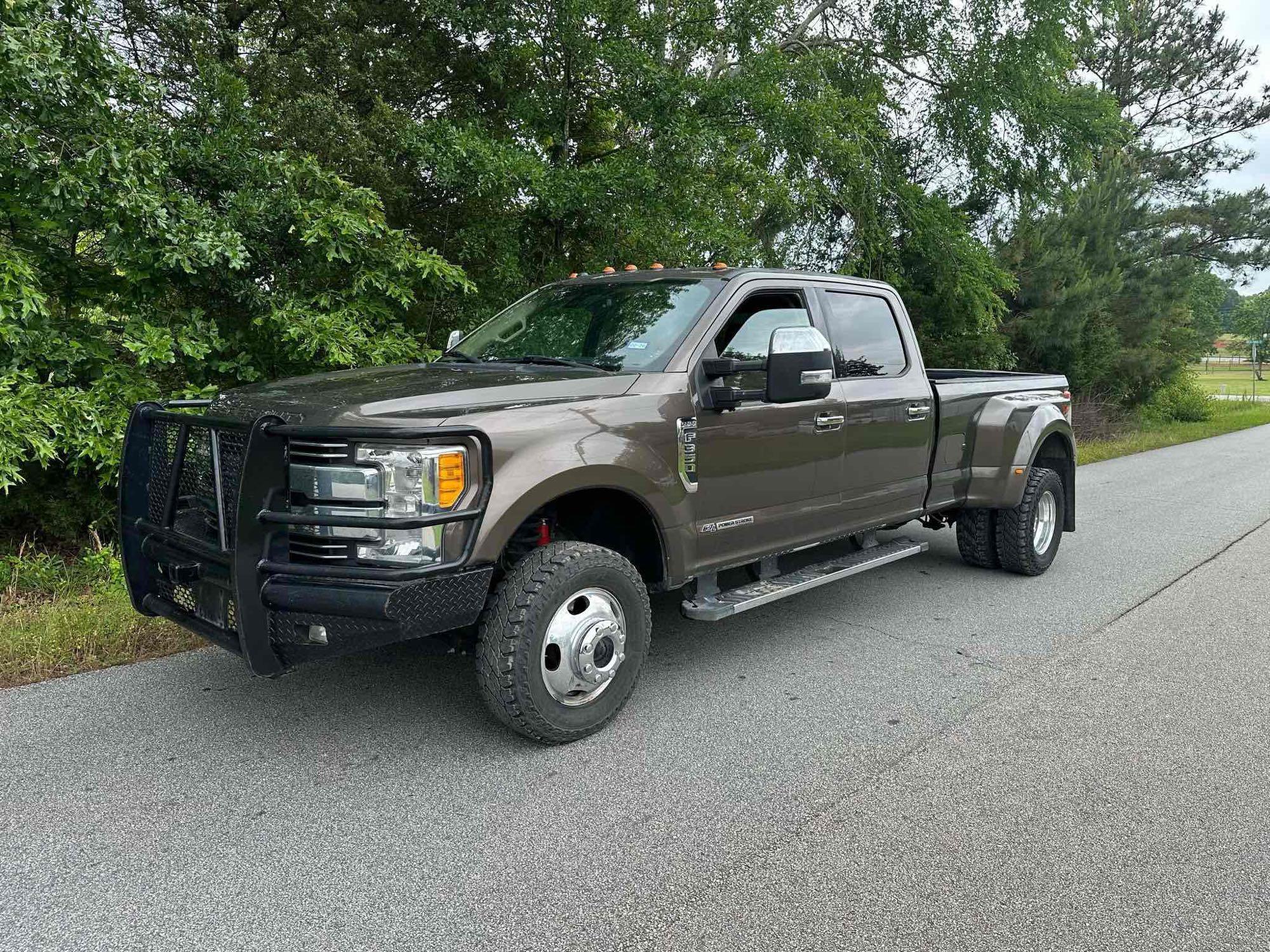 Photo of a  Chevrolet Silverado