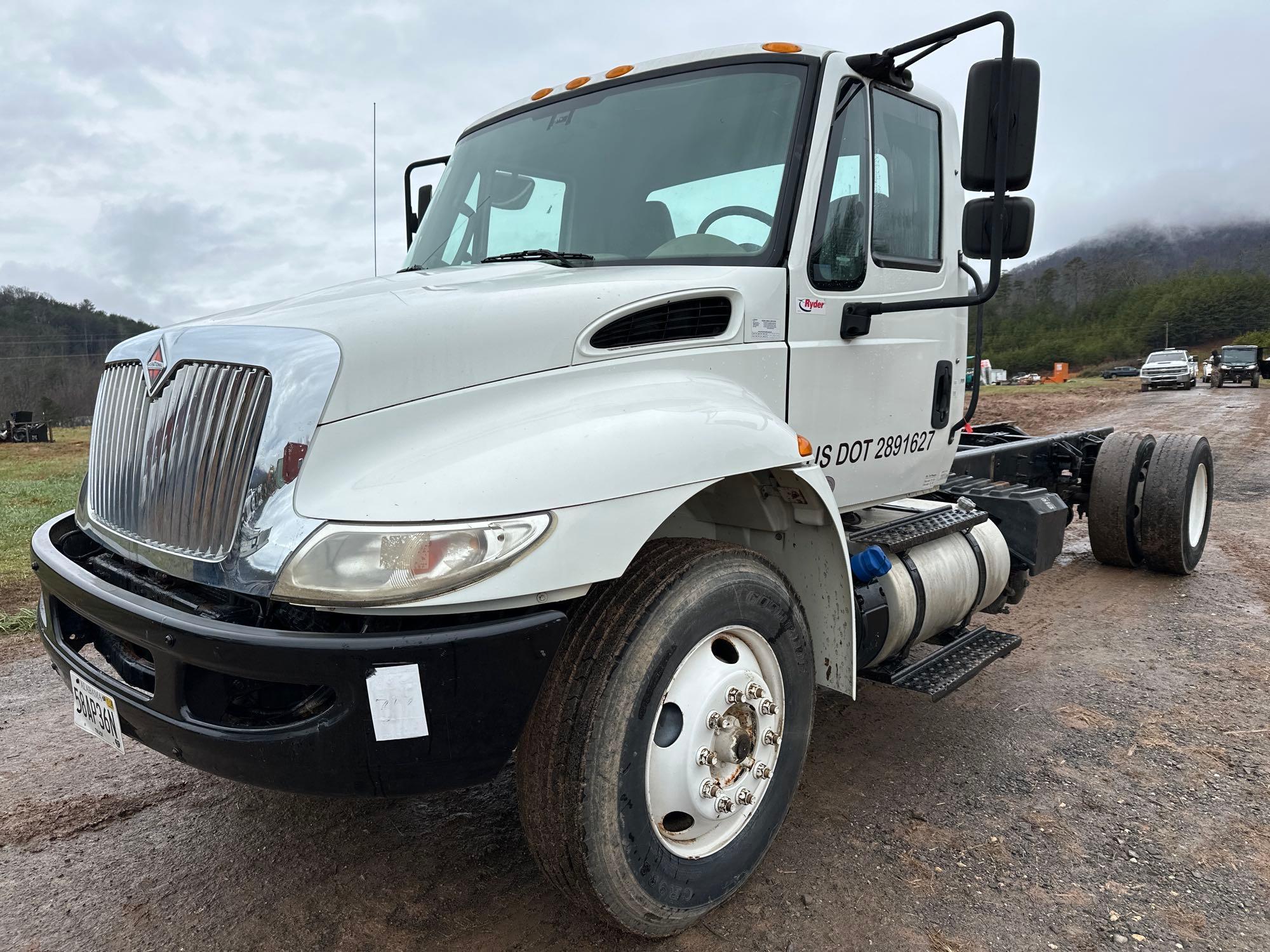 2017 International DuraStar 4300 Cab and Chassis Truck, VIN # 1HTMMMML9HH471713