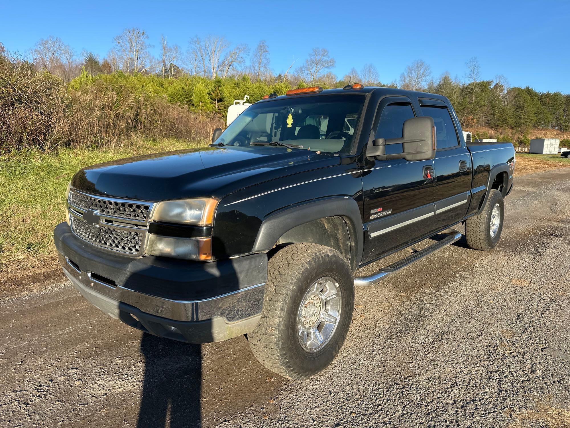 2005 Chevrolet Silverado Pickup Truck, VIN # 1GCHK232X5F955091