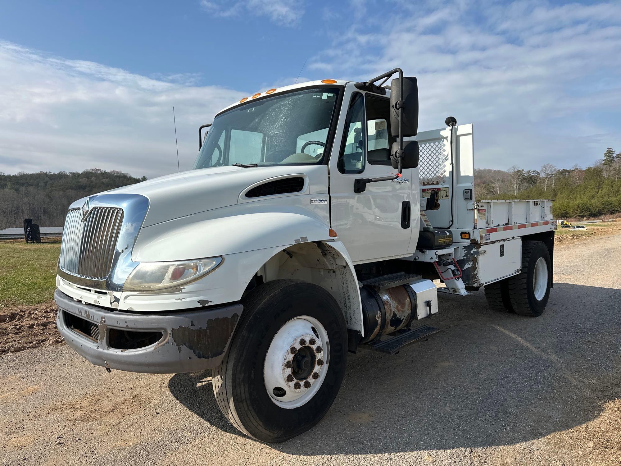 2009 International 4300 Truck, VIN # 1HTMMAAN79H163641