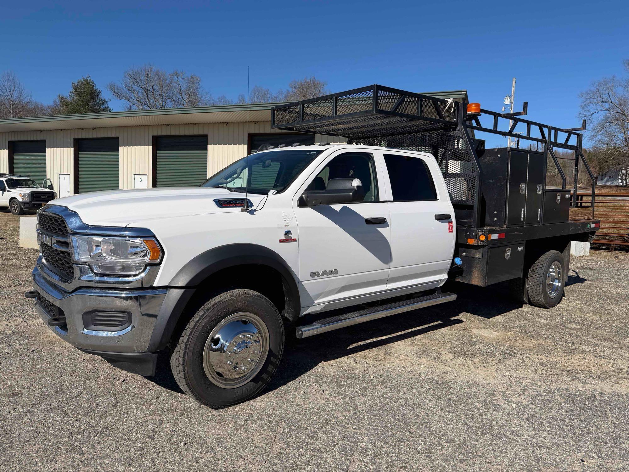 2019 Ram 5500 4x4 Utility Truck, VIN # 3C7WRNFL0KG646154