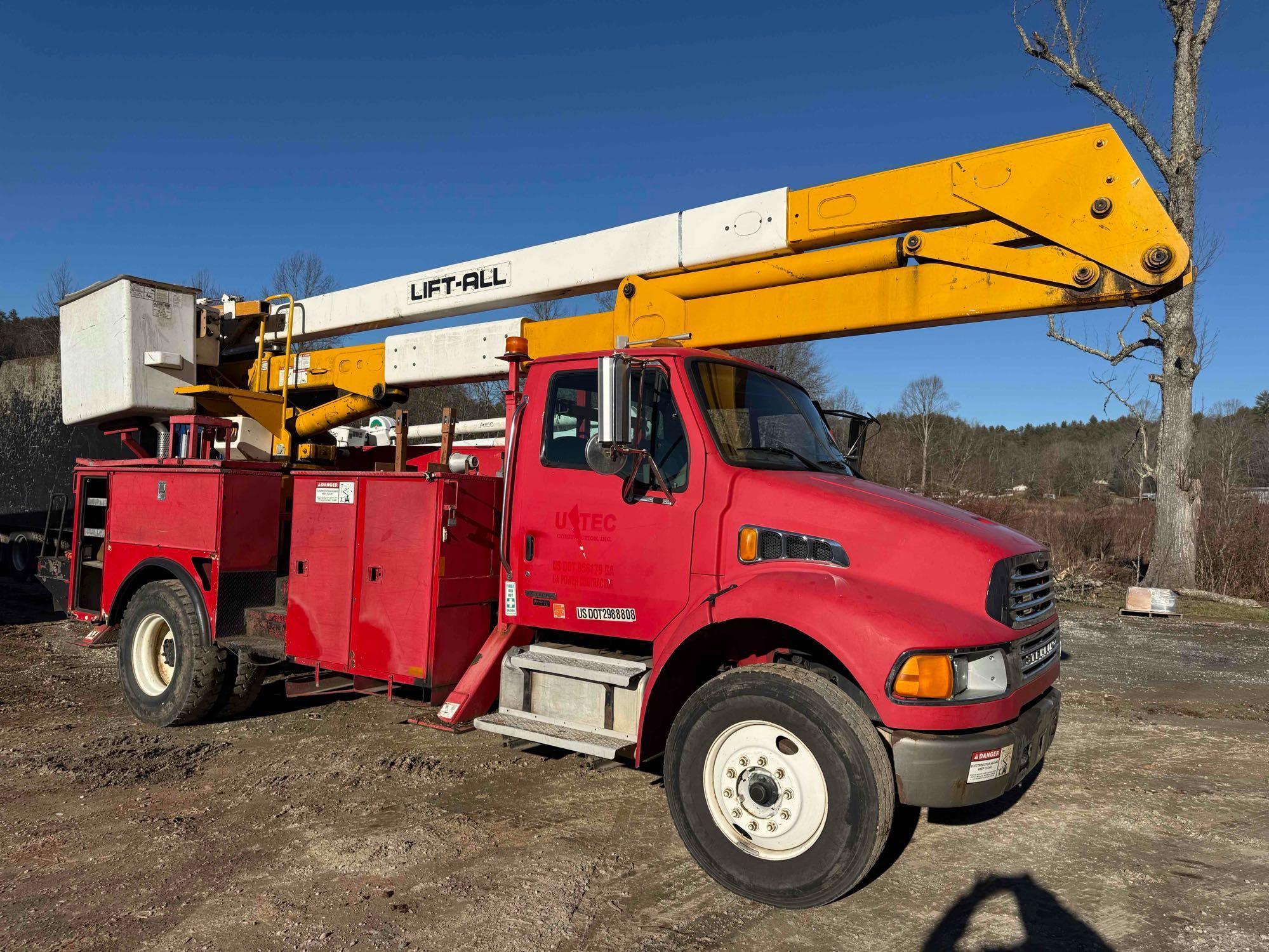 2004 Sterling Acterra Bucket Truck, VIN # 2FZACGCS04AM54361