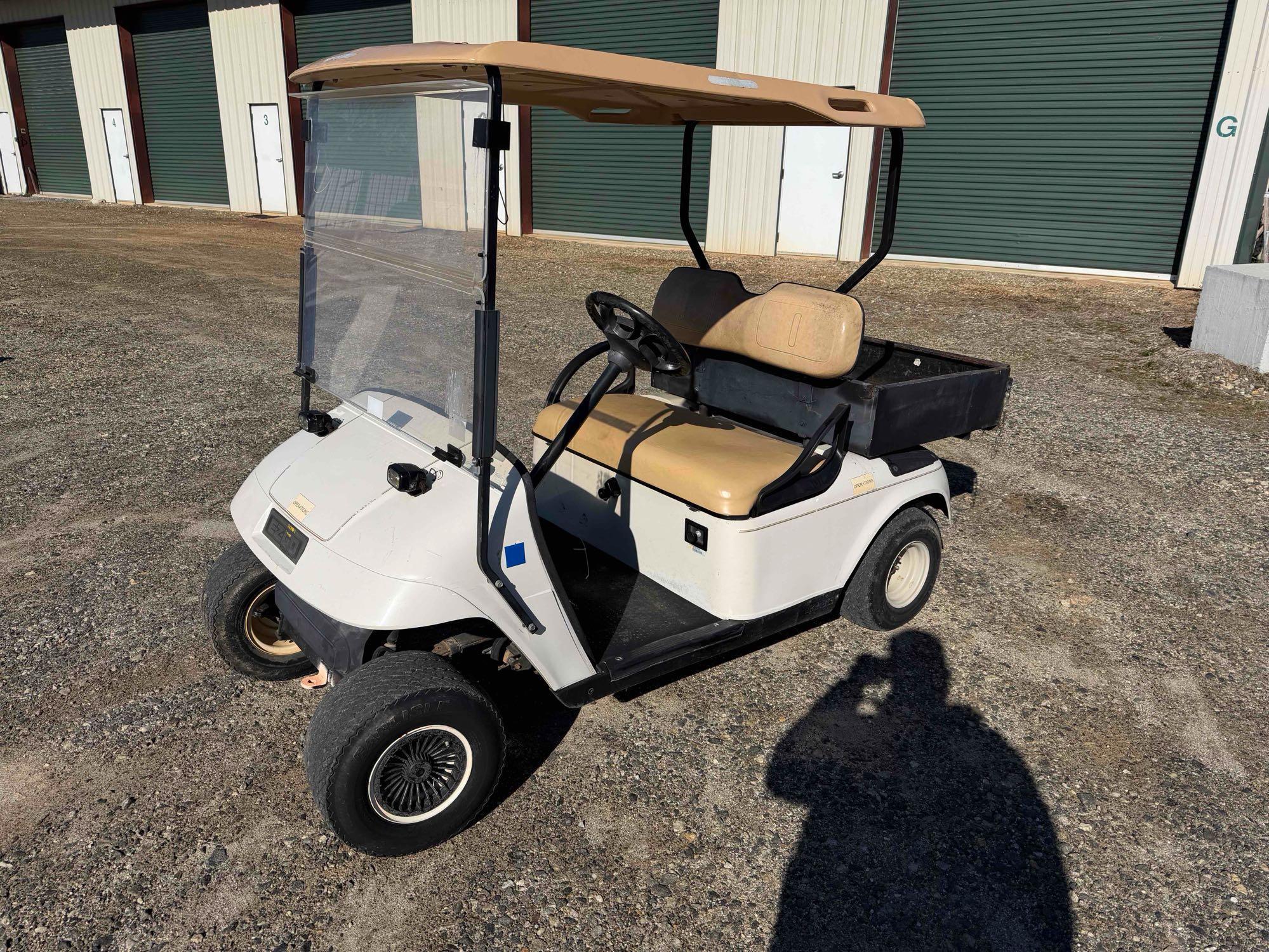 EZ-GO Golf Cart