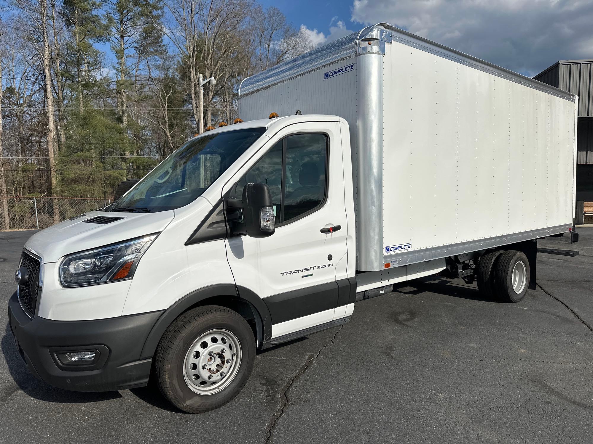 2024 Ford TRANSIT