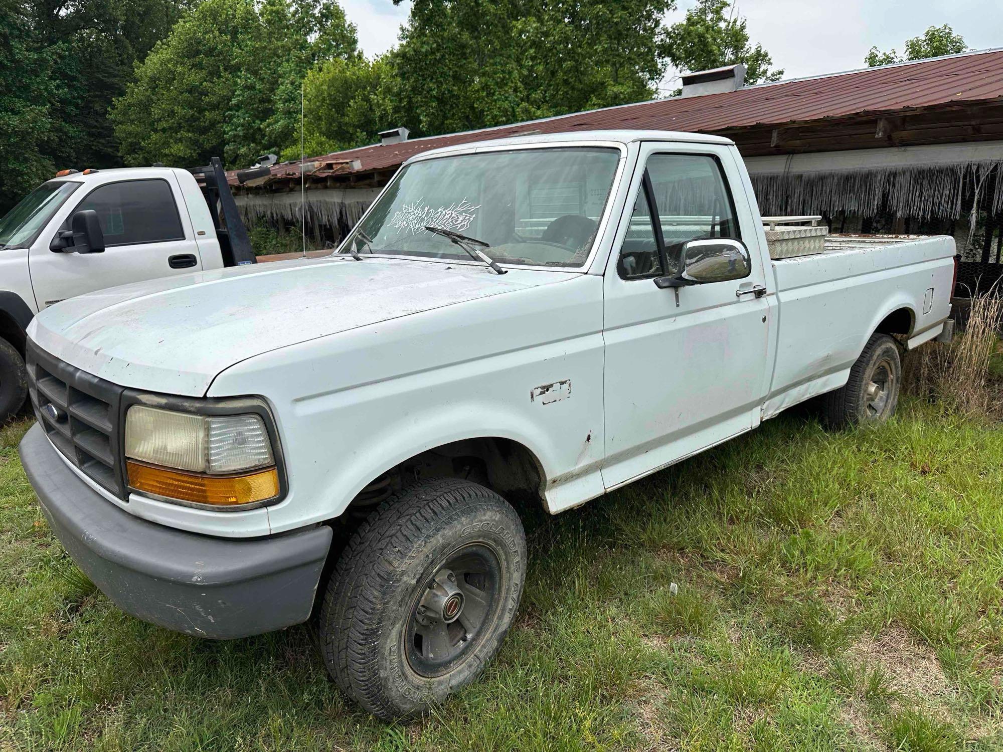 Photo of a 1993 Ford F-150