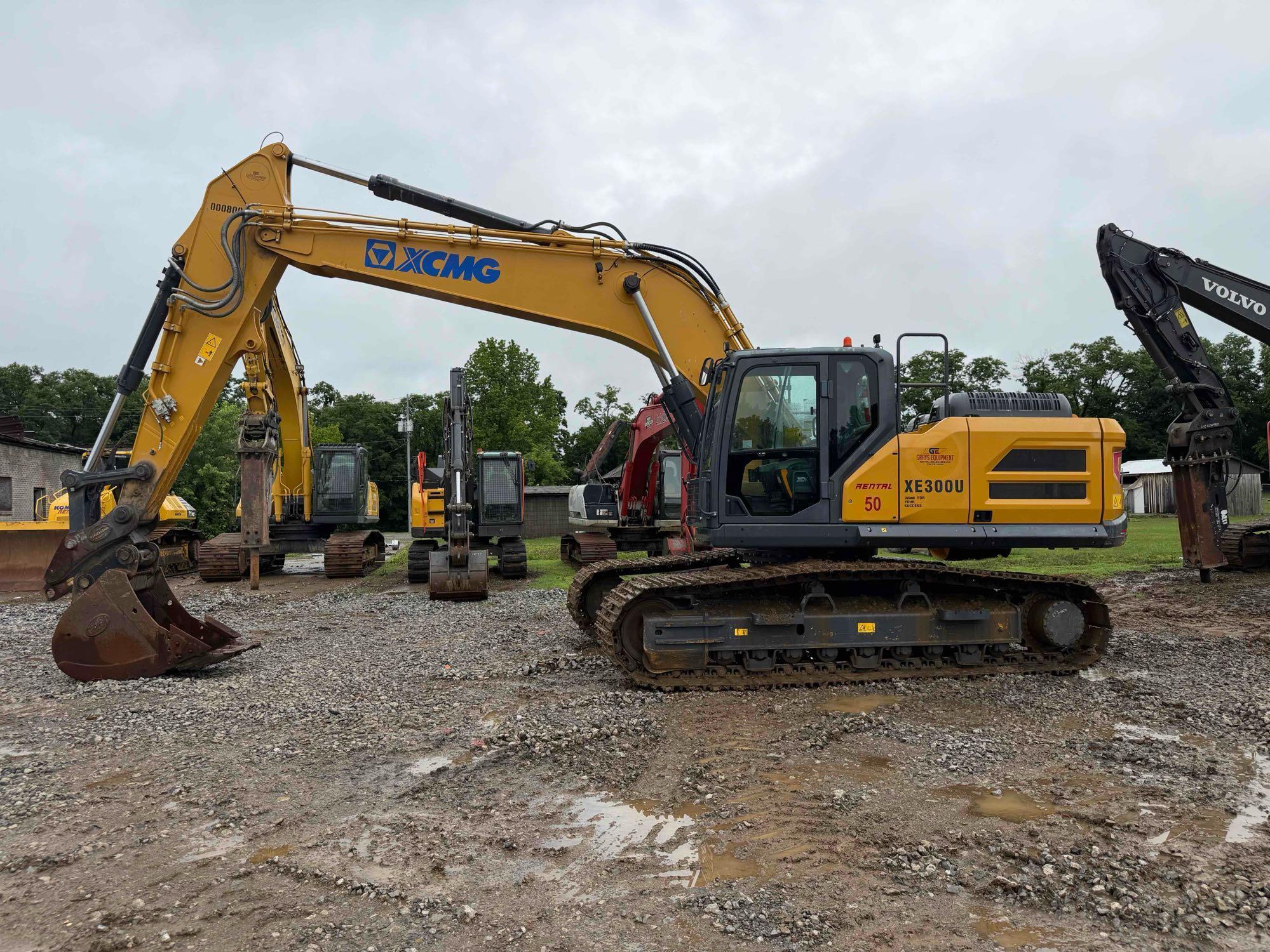 2023 XCMG XE300U Excavator
