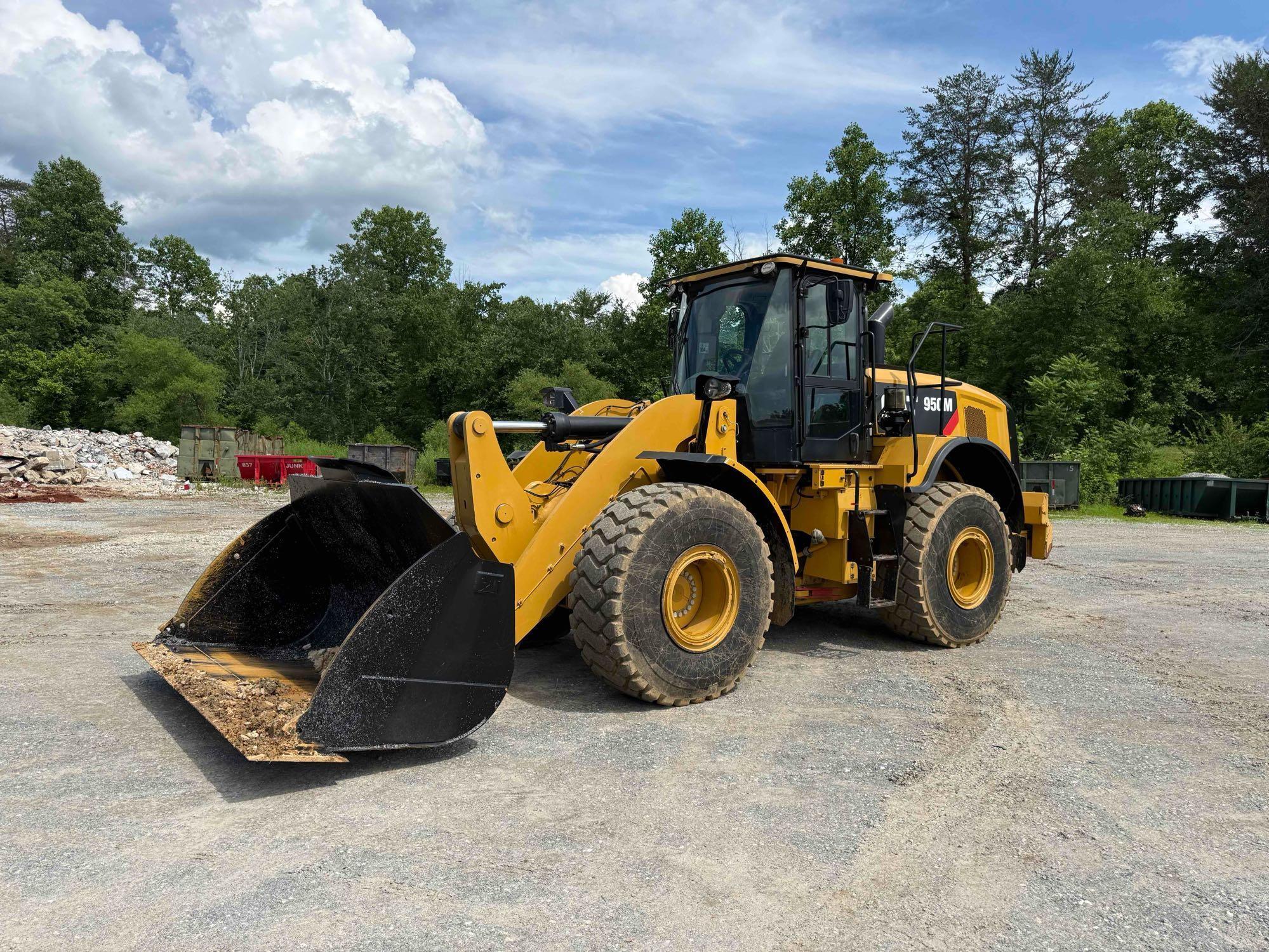 2017 CAT 950M Wheel Loader