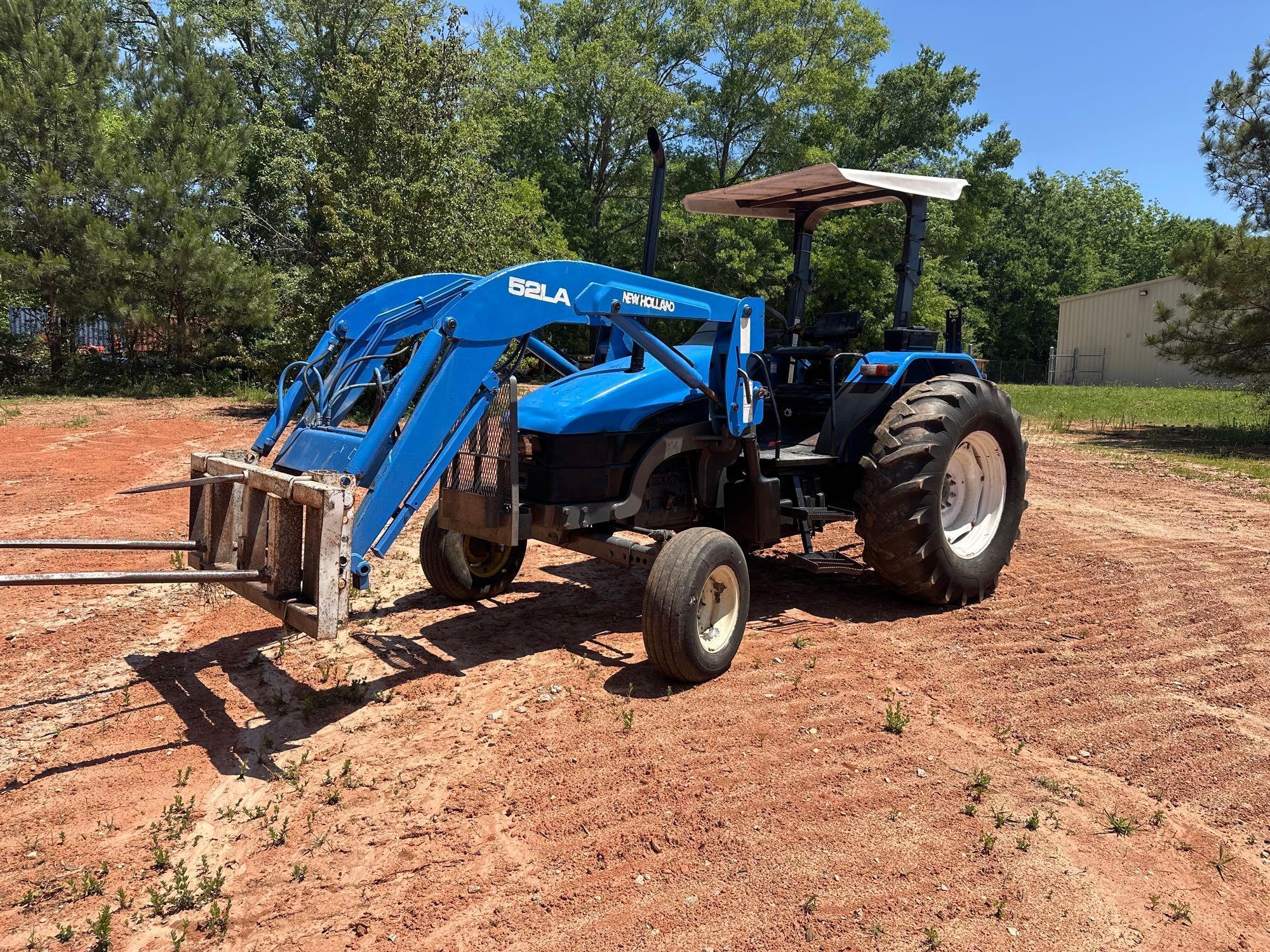 New Holland TL80 Farm Tractor with Loader