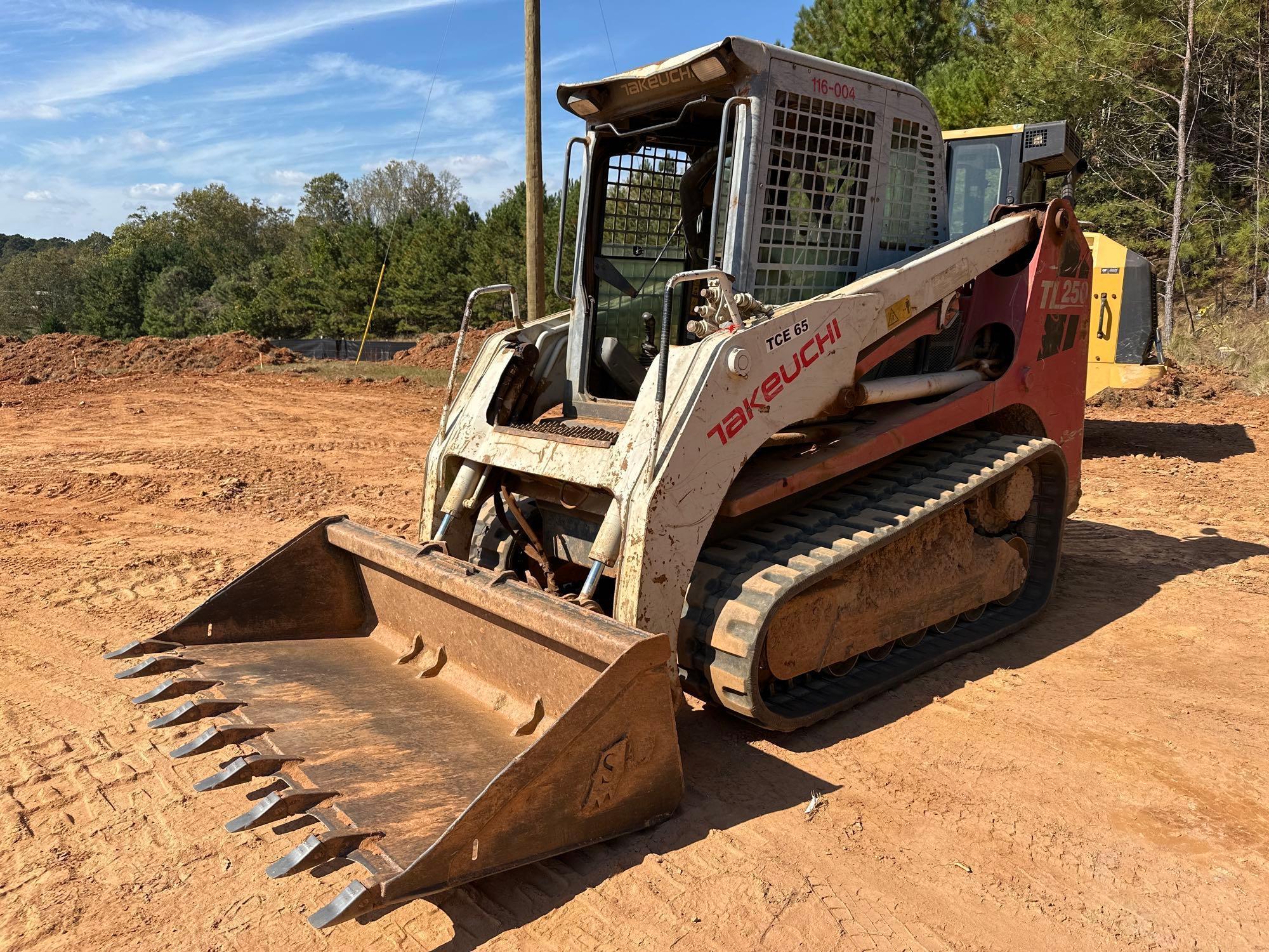 Takeuchi TL250 Skid Steer