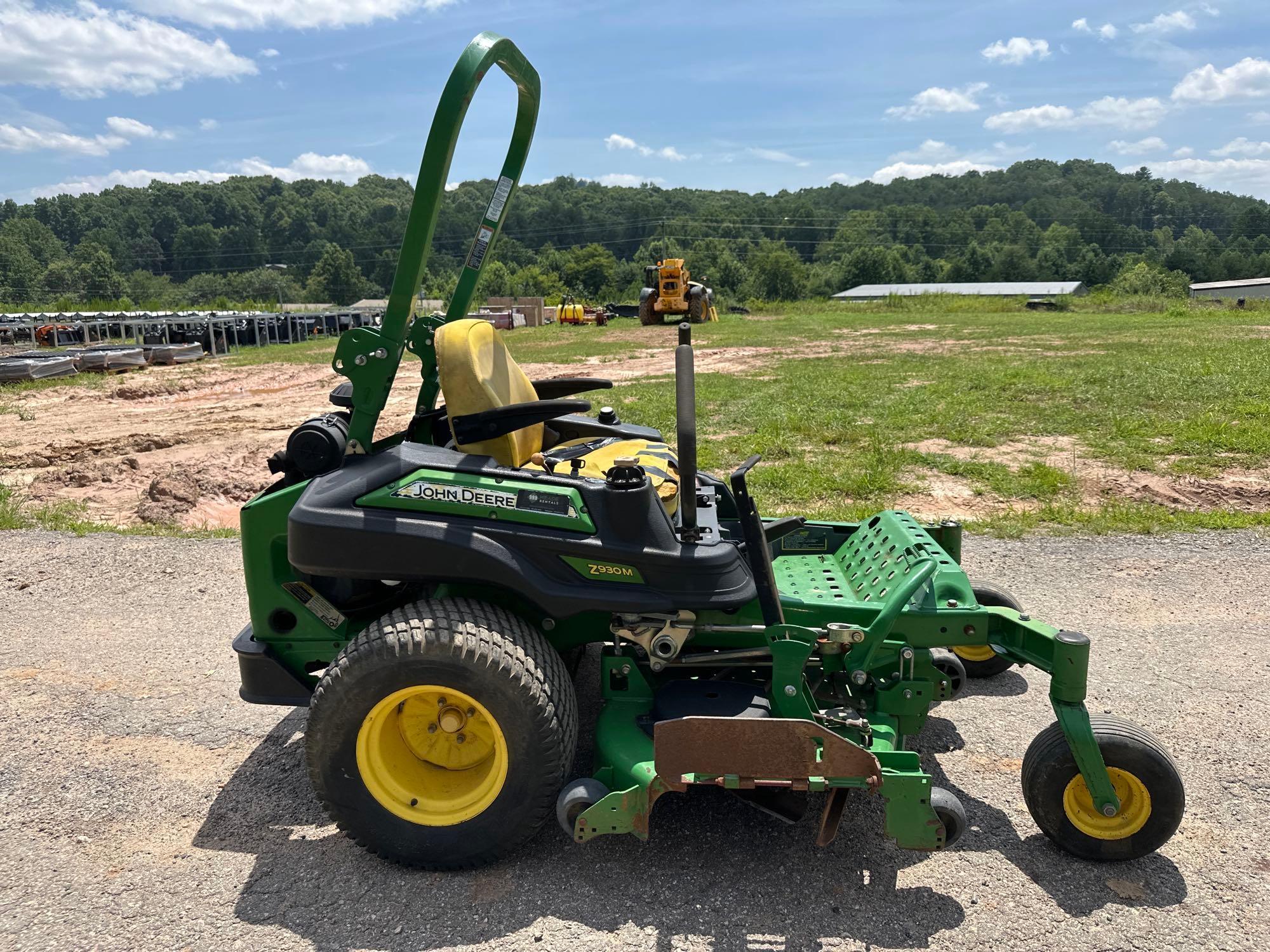 John Deere Z930M