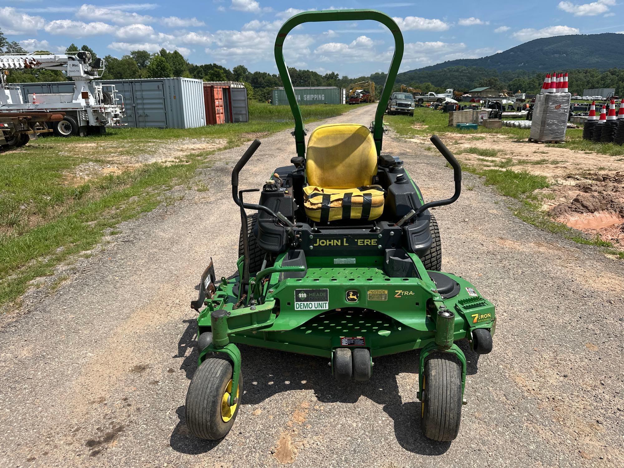 John Deere Z930M