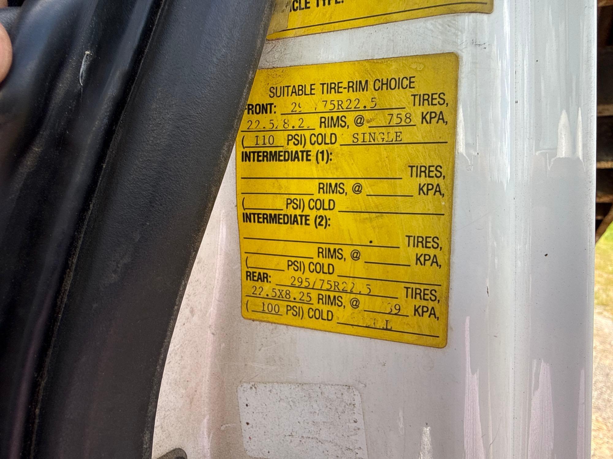 2006 International 7400