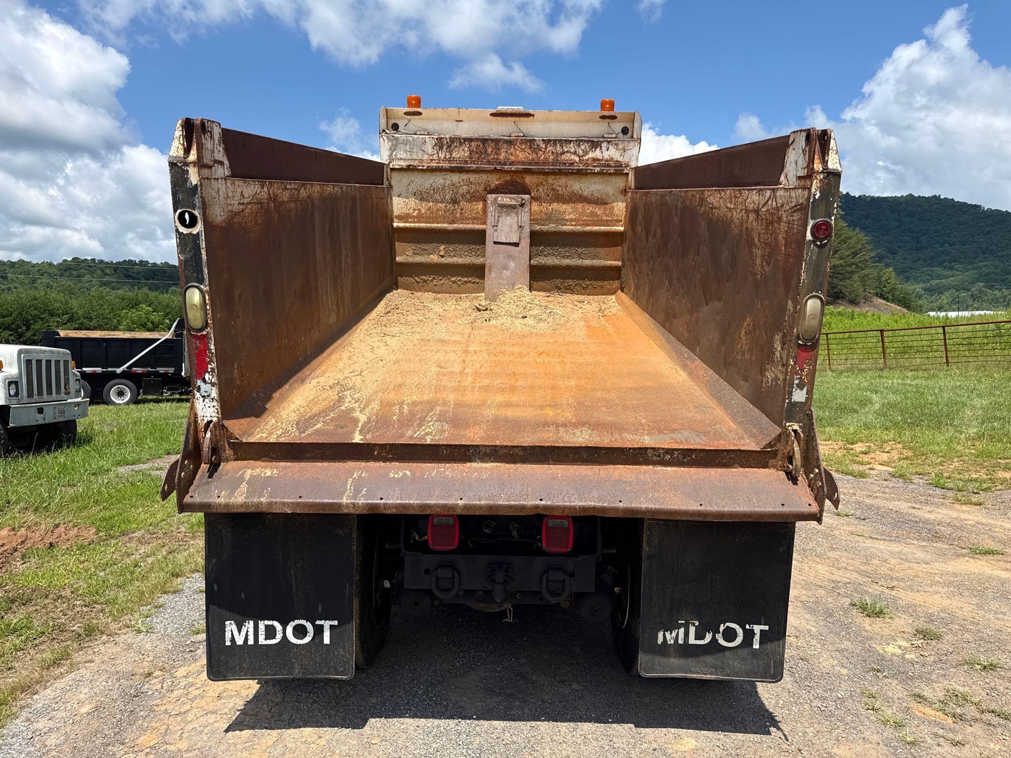 2006 International 7400