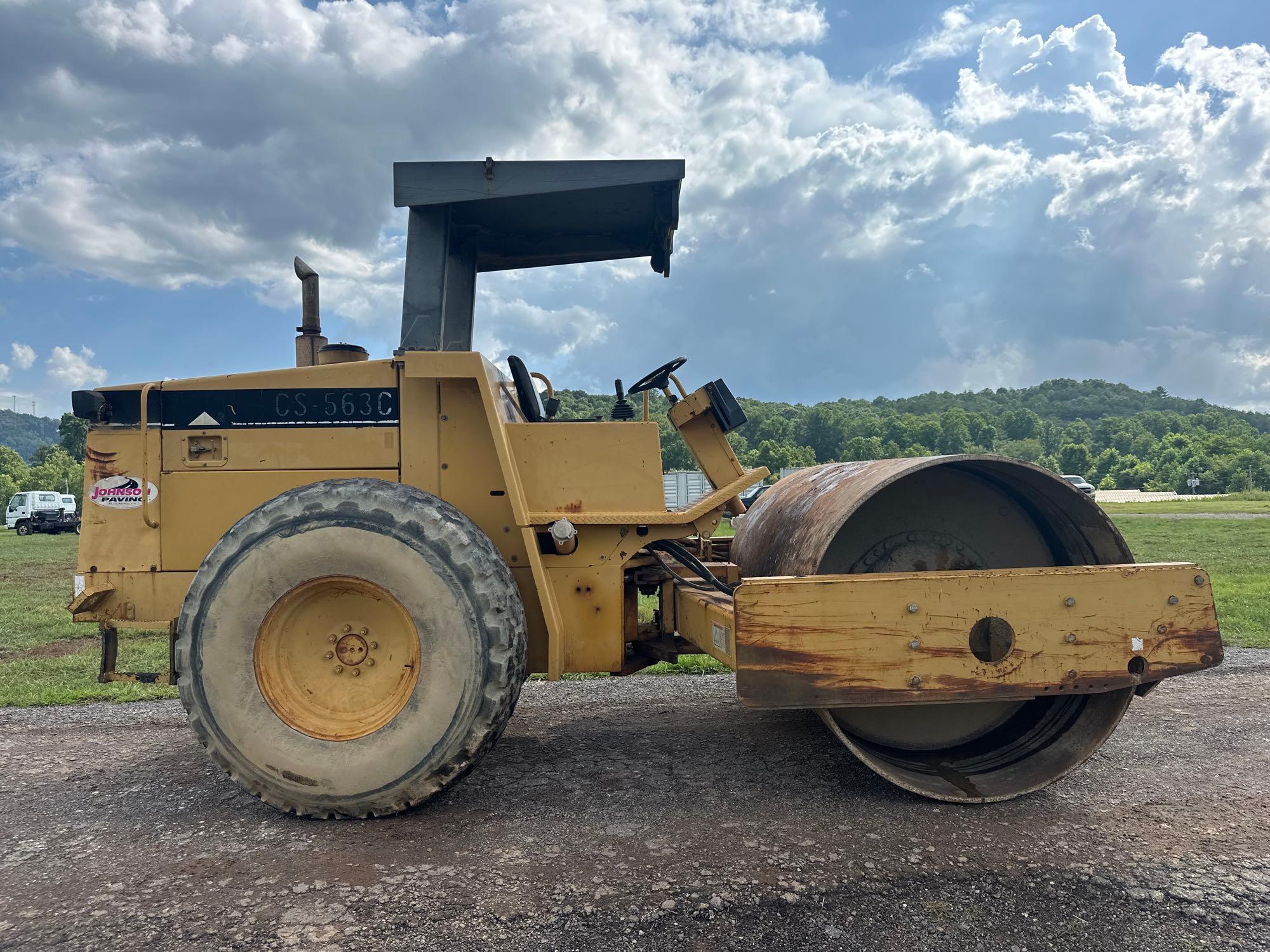 Caterpillar CS-563C