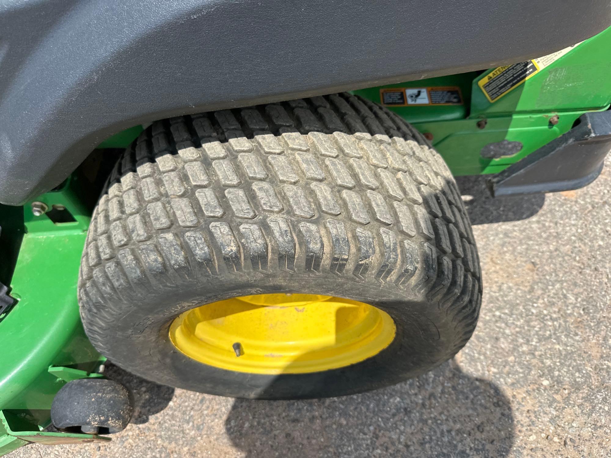 John Deere Z930M