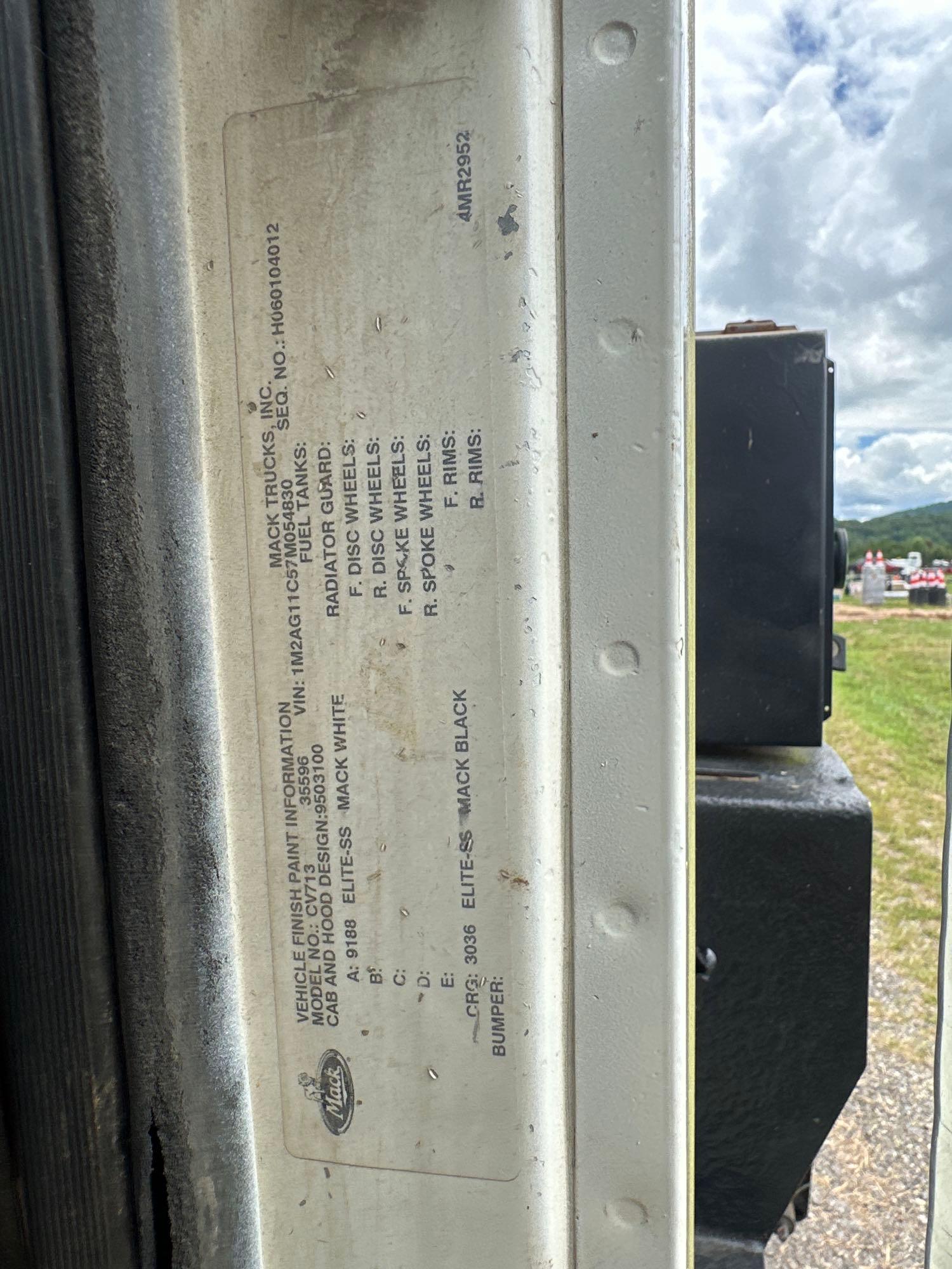2007 Mack CV713 GRANITE