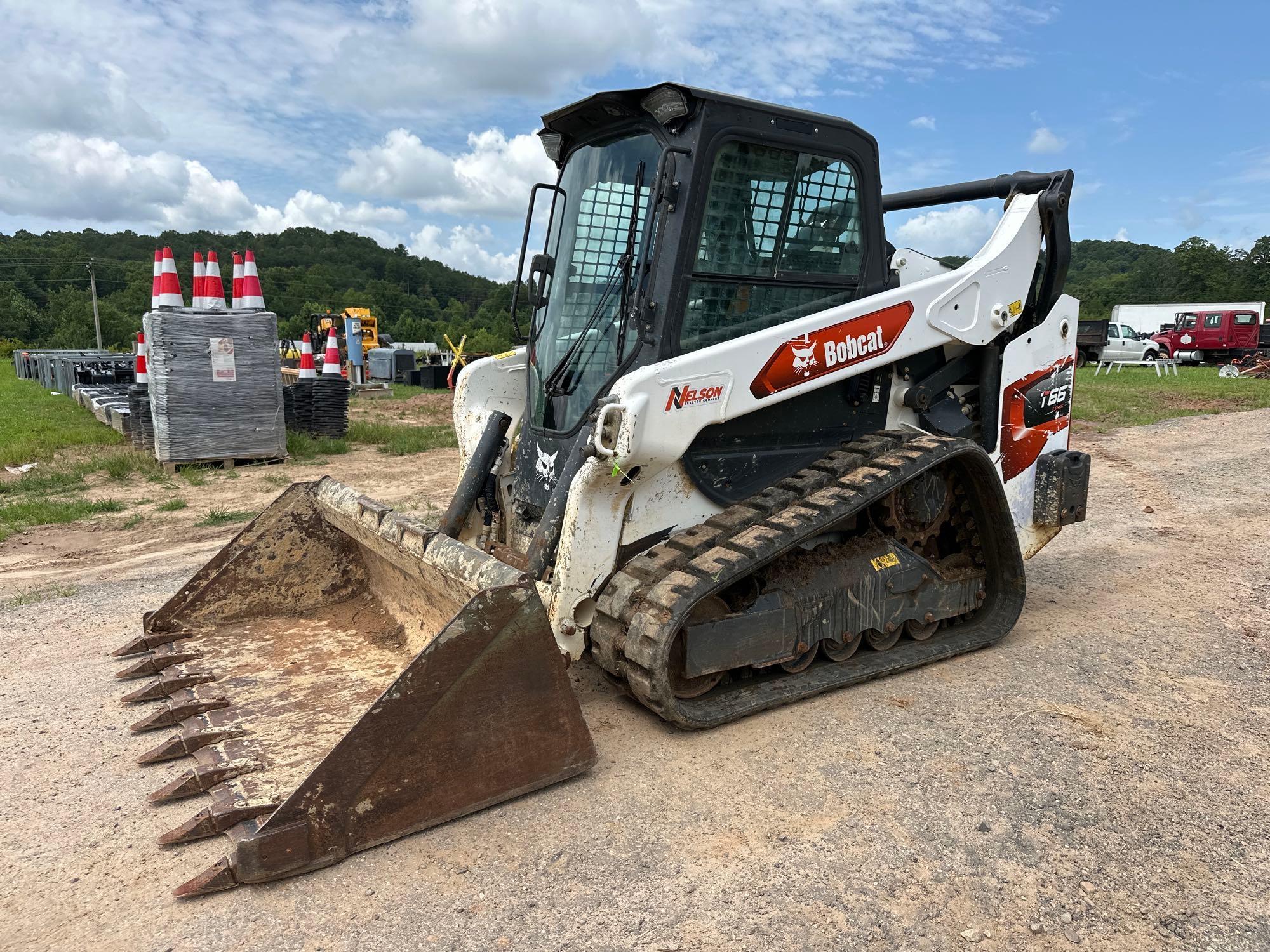 Photo of a 2022 Bobcat T660