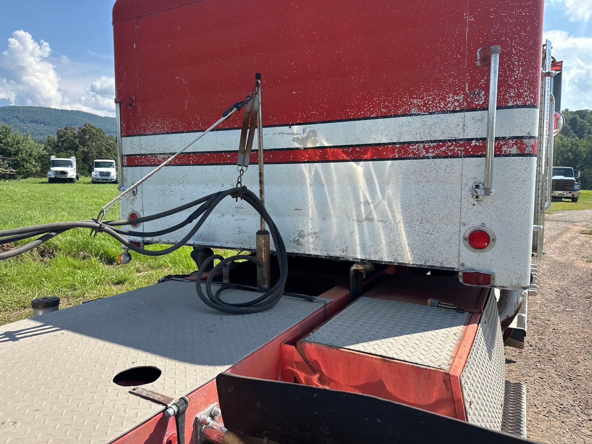 1967 Kenworth W925