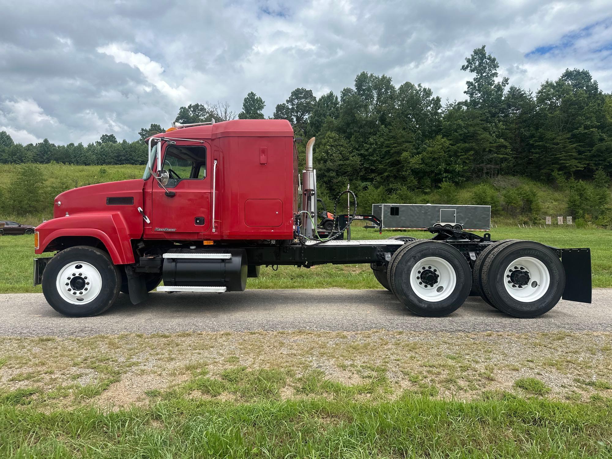 2007 Mack CHN613
