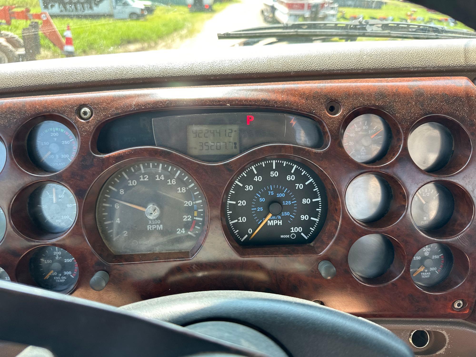 2007 Mack CHN613