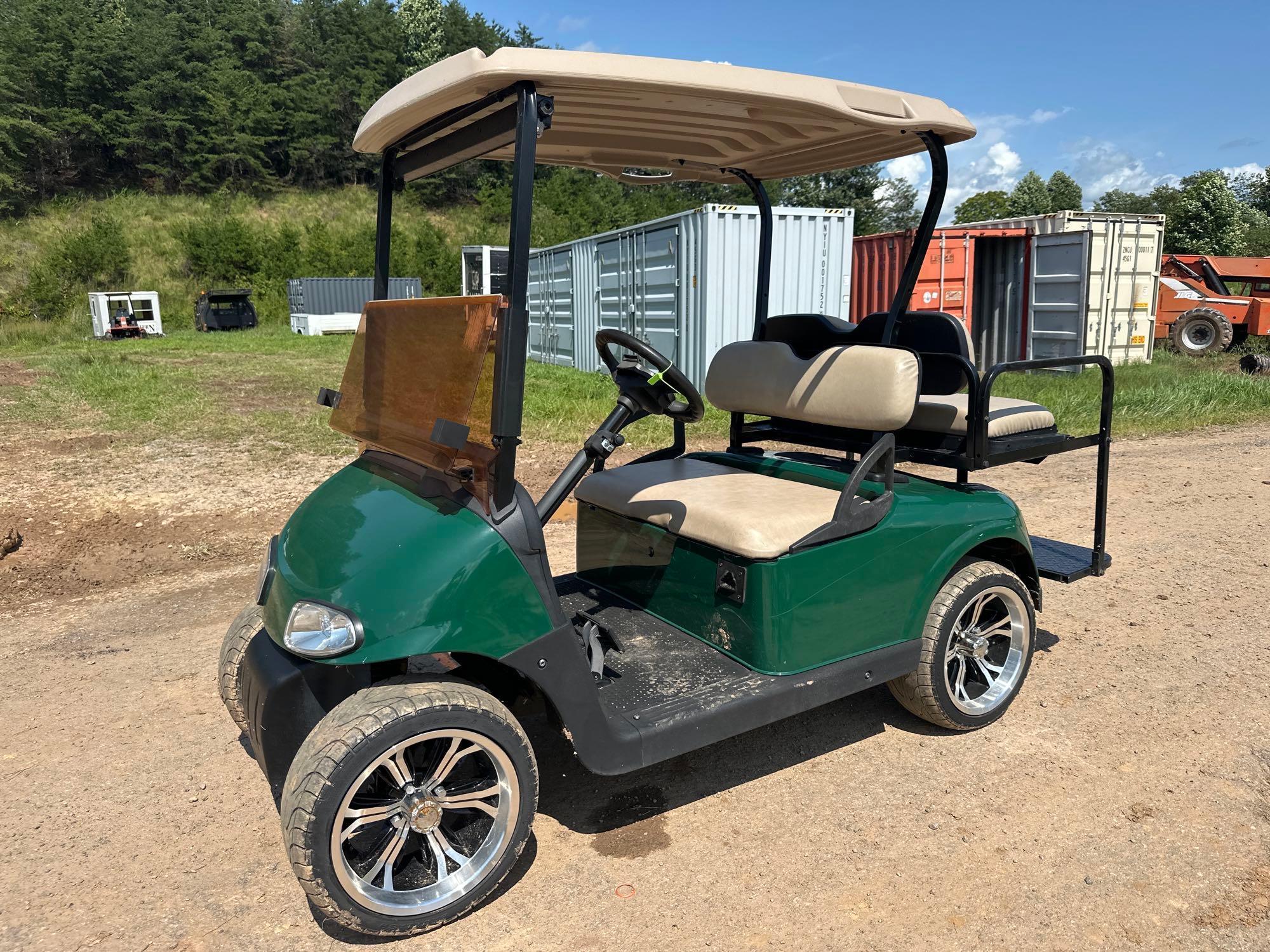 Photo of a 2013 E-Z-Go RXV