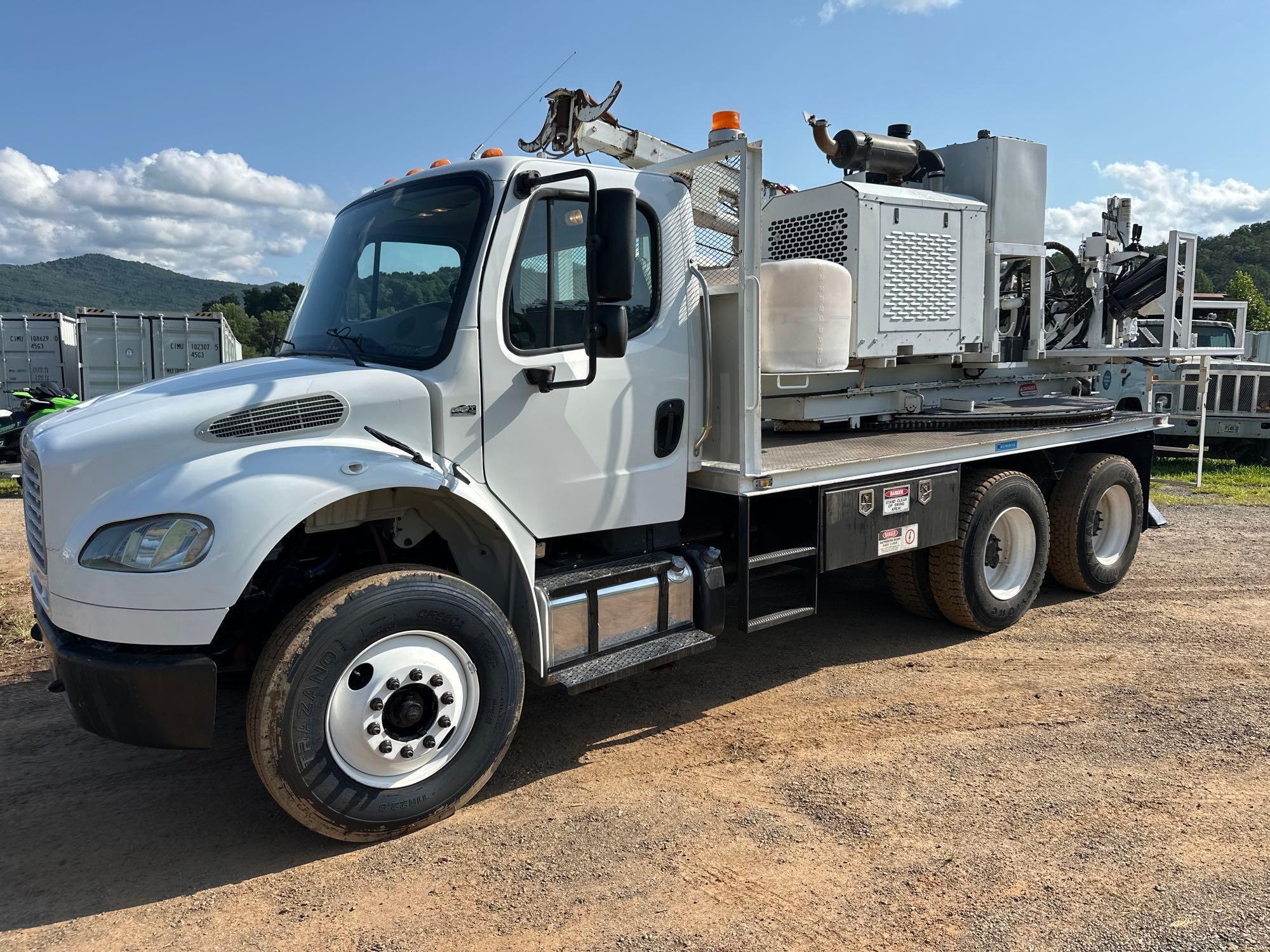 Photo of a 2014 Freightliner M2 