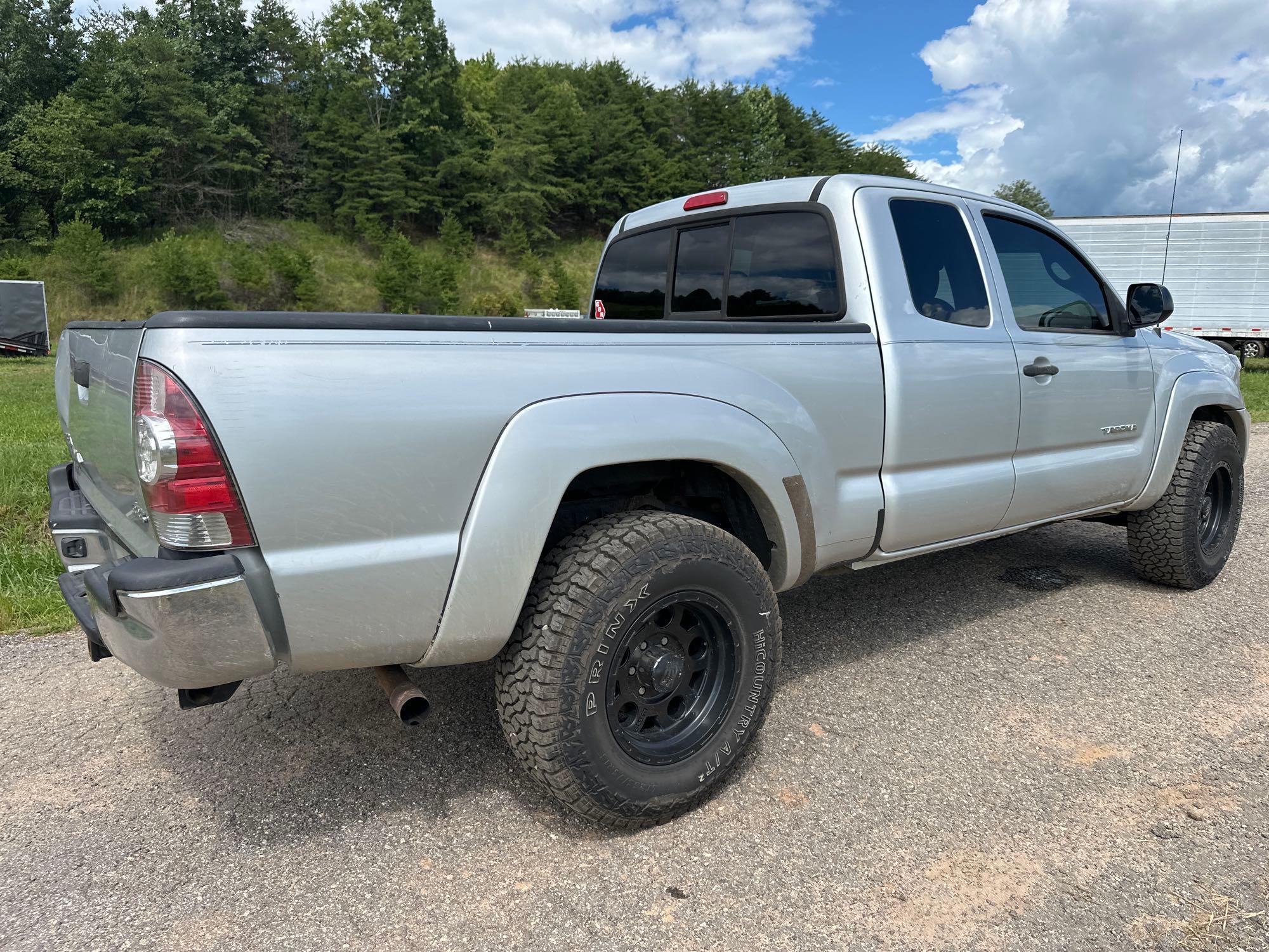 2012 Toyota TACOMA