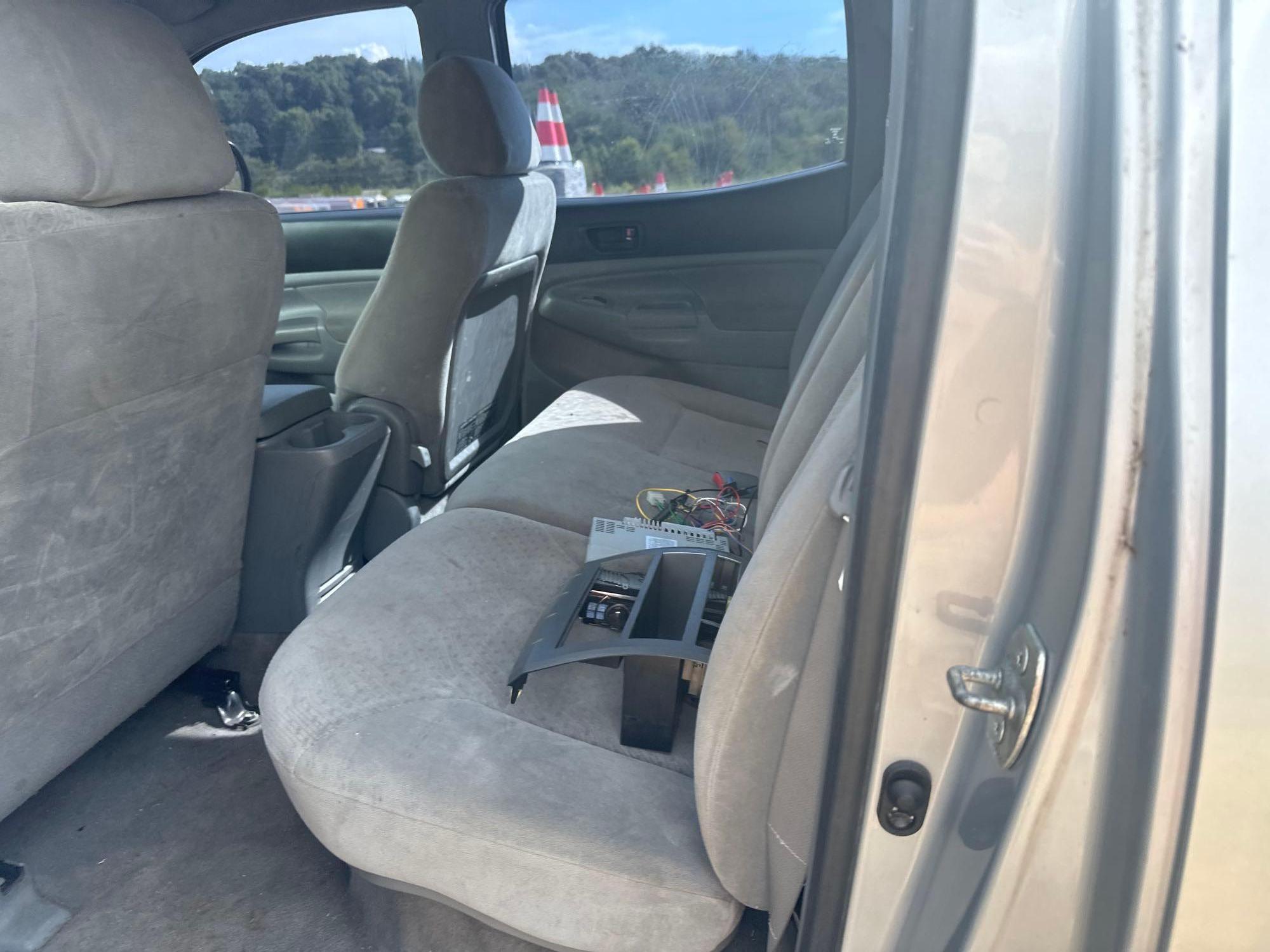 2006 Toyota TACOMA