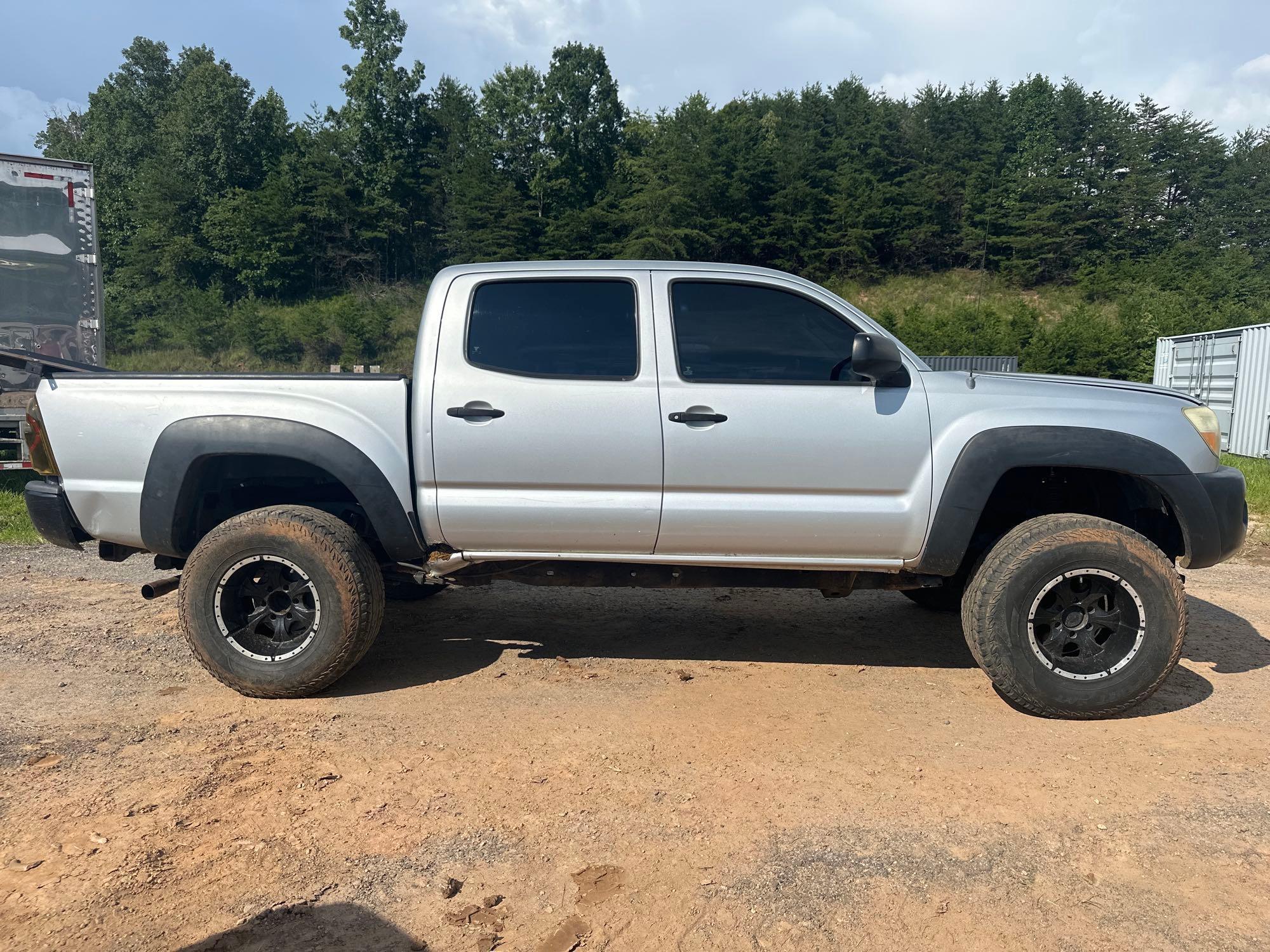 2006 Toyota TACOMA