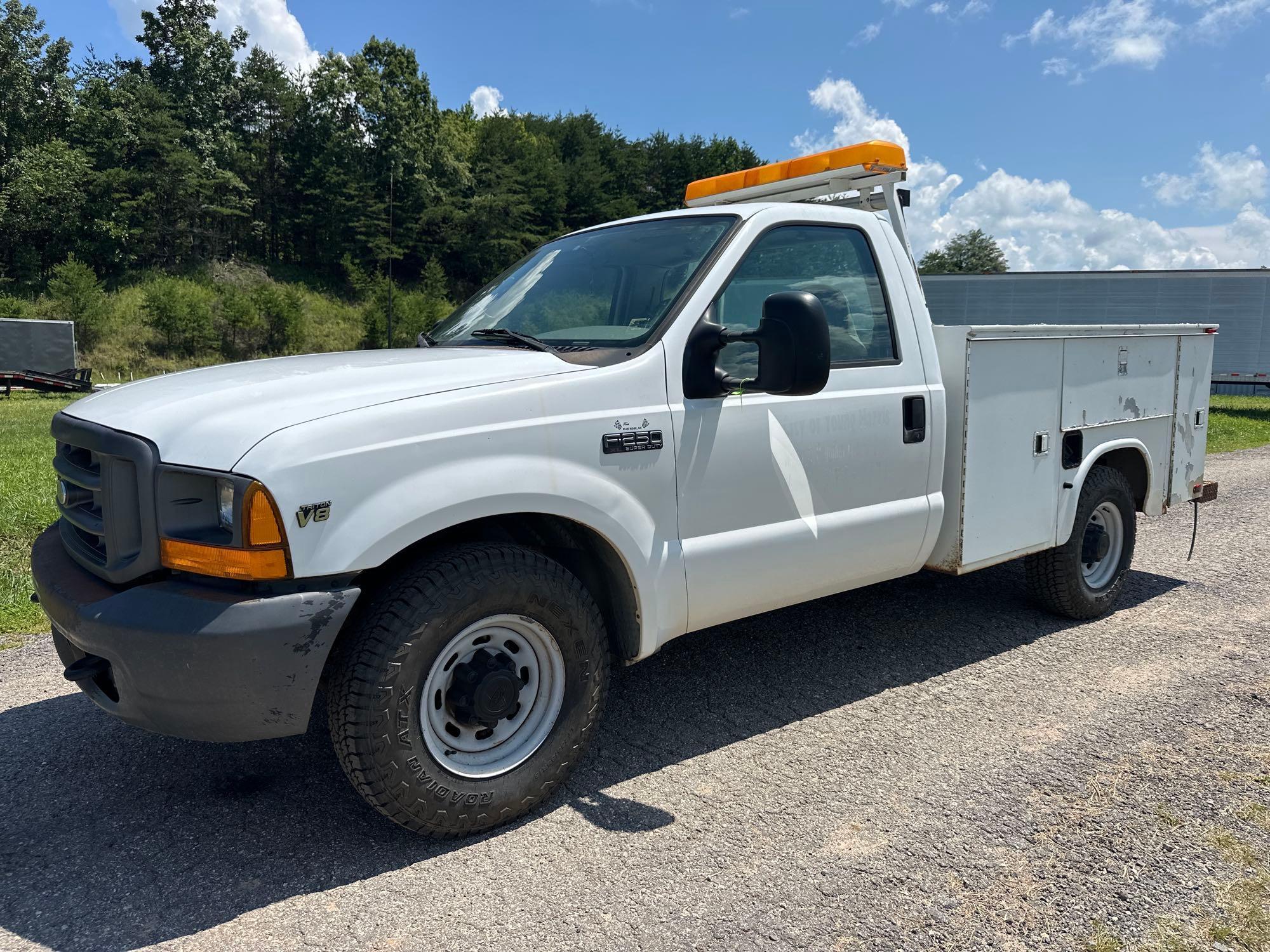 Photo of a 2000 Ford F-250