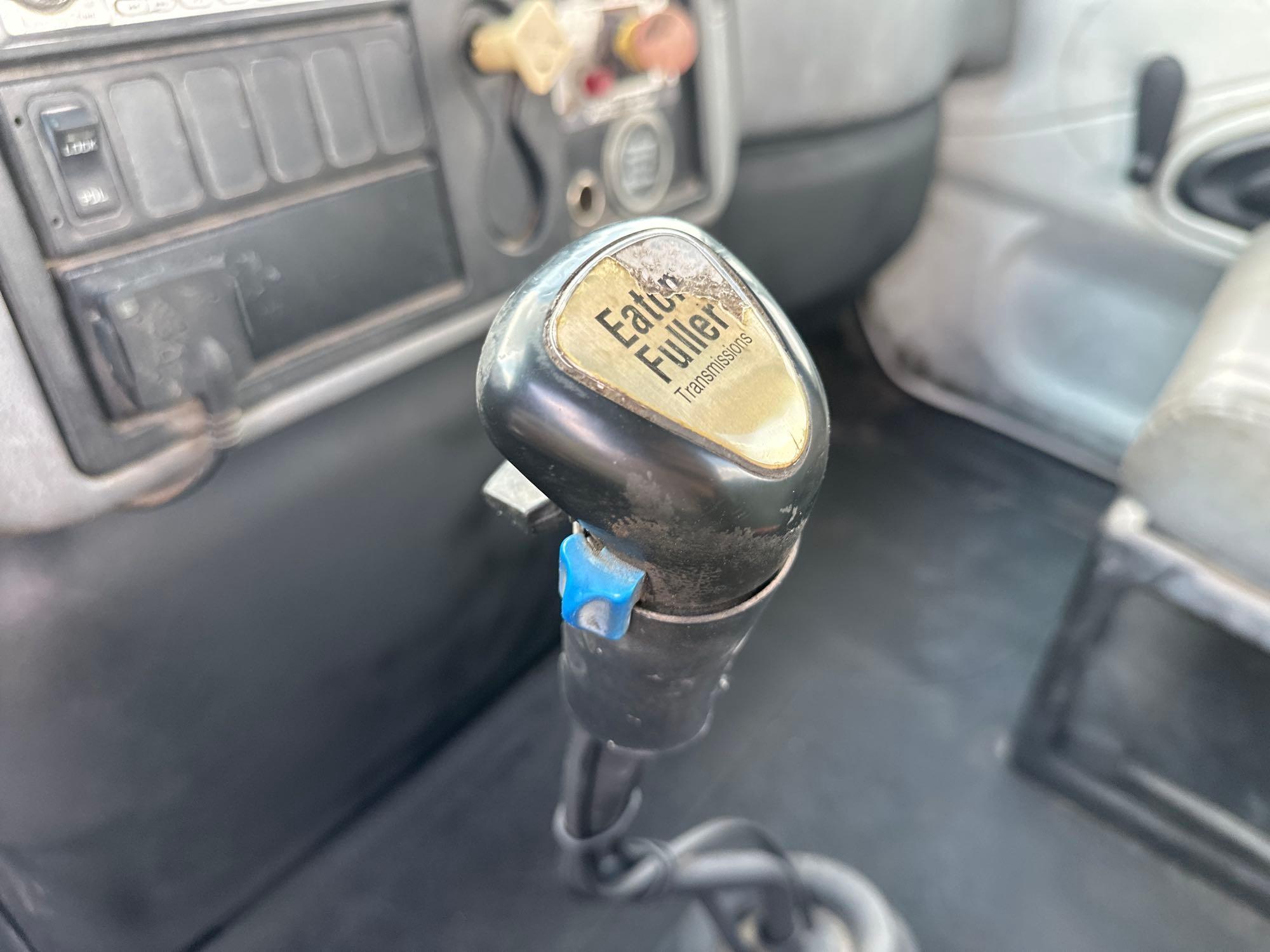 2005 International 7400
