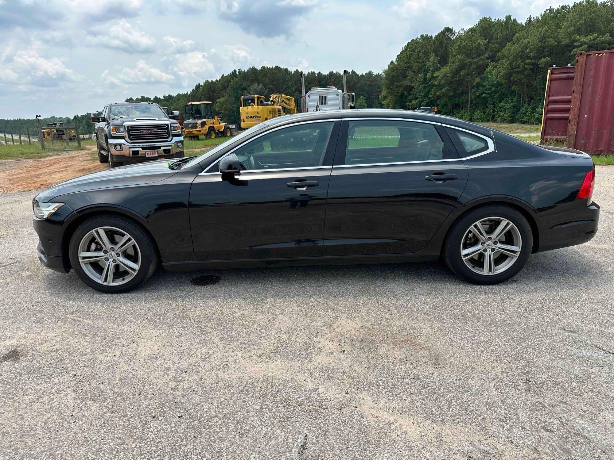 2018 Volvo S90
